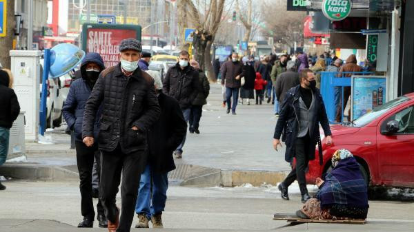 Vaka sayısının en çok arttığı illerden Erzincan'da mesafe uyarısı - Resim: 2
