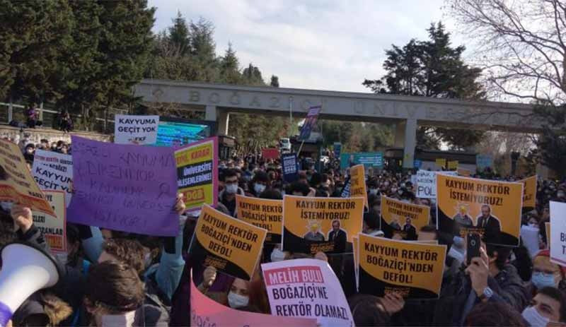 Saray'dan Boğaziçi'ne ''kapatma'' kararı