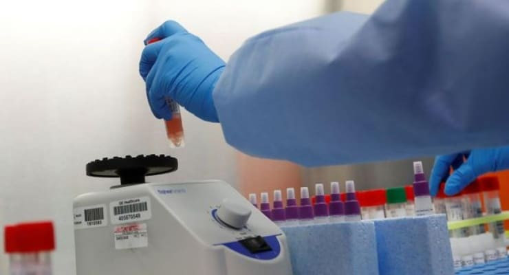 Koronavirüs testi pozitif çıkanlara, mutasyon testi de yapılacak