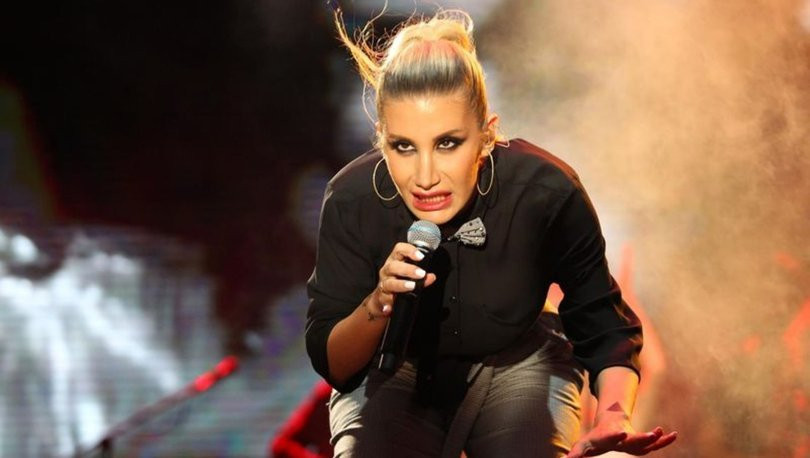 İrem Derici ''Seks her yaşta önemli mi'' sorusuna adres verdi