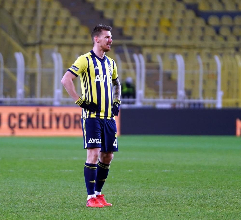 Ozan Tufan'dan hakem Hüseyin Göçek'e olay tepki - Resim: 2