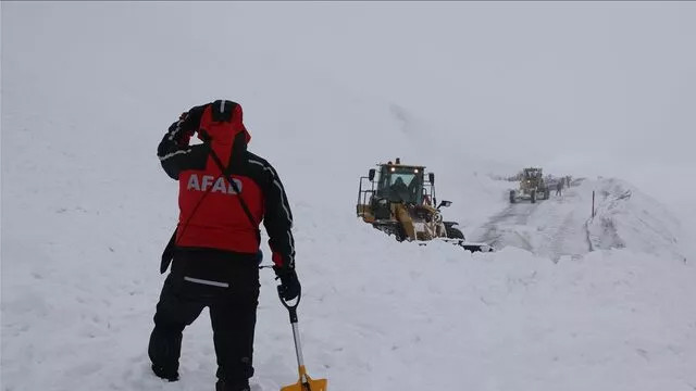 Dikkat! Meteoroloji'den ''çığ'' uyarısı