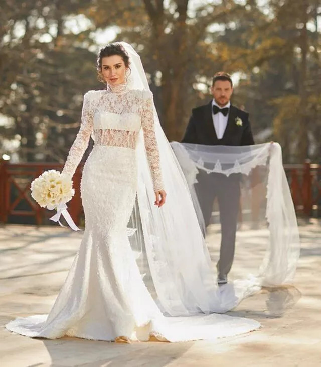 Sinan Akçıl ile Burcu Kıratlı ikinci defa evlendi