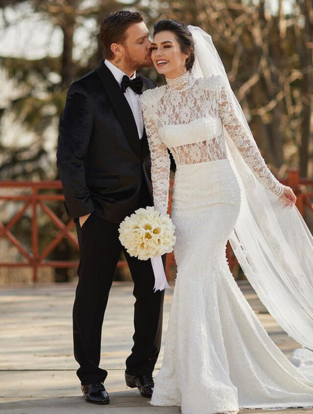 Sinan Akçıl ile Burcu Kıratlı ikinci defa evlendi