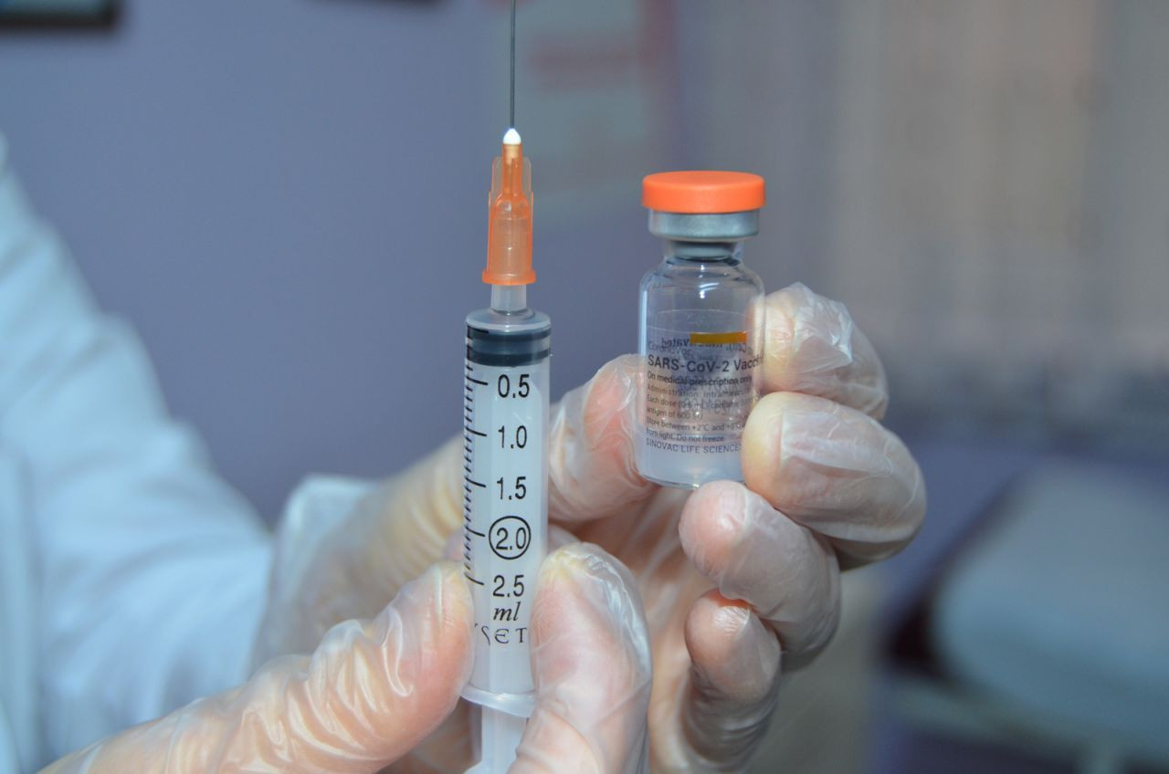 Koronavirüs aşıları hastaneye yatışı ne kadar düşürdü? - Resim: 4