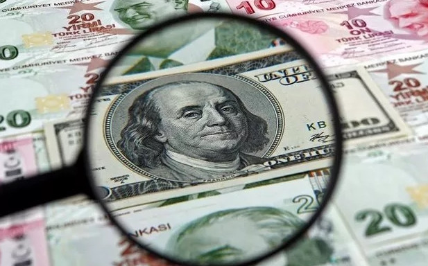 Piyasalarda düşüş hızlandı! Altın, dolar, euro ve sterlin çakıldı