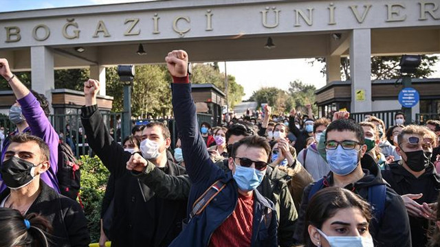 ''Türkiye'nin gençleri Erdoğan'a karşı tavır alıyor''
