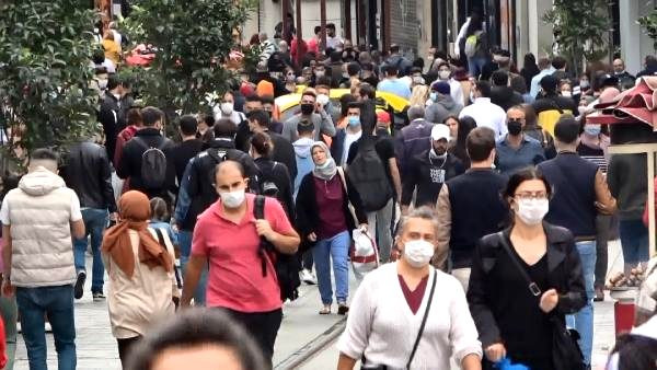 Bilim Kurulu üyesinden korkutan sözler: İstanbul koptu gidiyor