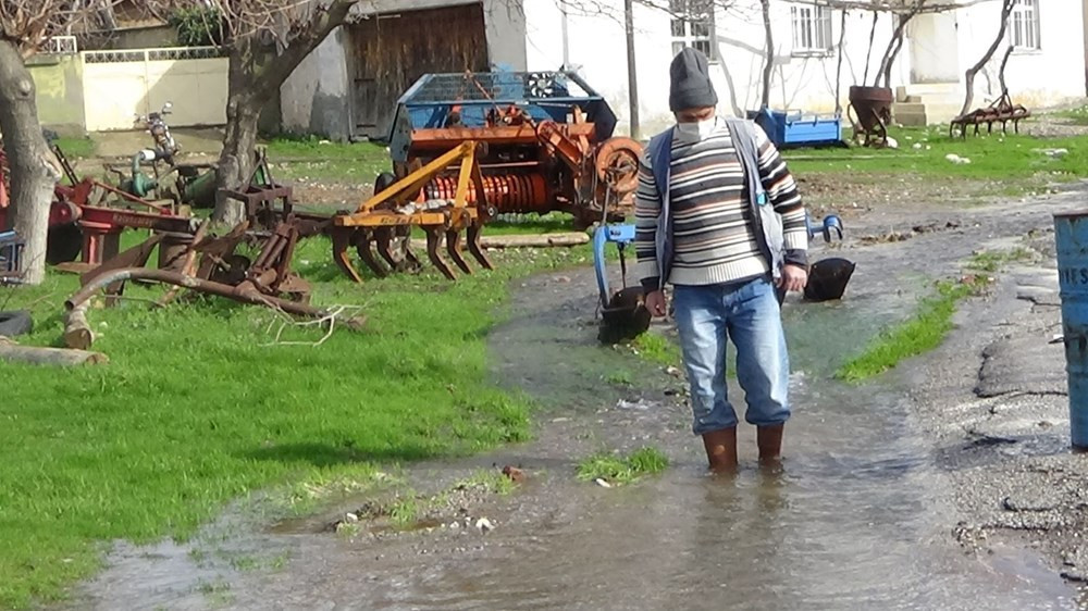 Bu köyün her yerinden su fışkırıyor! - Resim: 2
