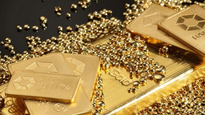 Analistten çarpıcı altın tahmini: 50 dolar daha kaybedebilir!