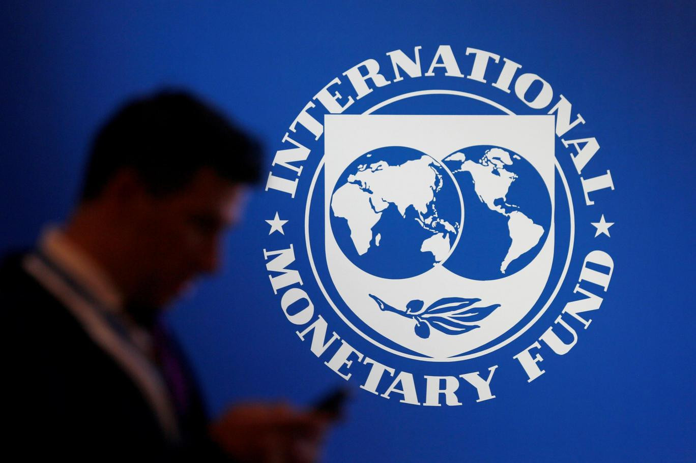 IMF borç yardımı süresini uzattı