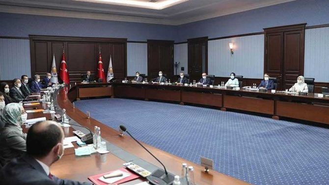 Ankara kulislerinde kabinede değişiklik sinyali