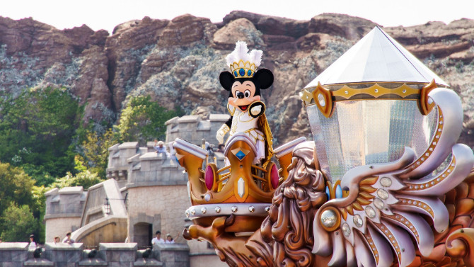 Disneyland'ın açılacağı tarih belli old
