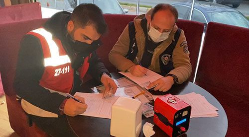 Maltepe ve Pendik'te pavyona çevrilen lokantalara baskın - Resim: 3