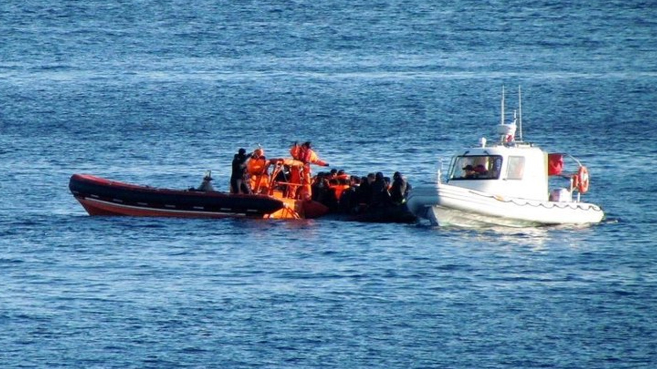 Yunan zulmü bitmiyor! İzmir açıklarında insanlık dışı olay!
