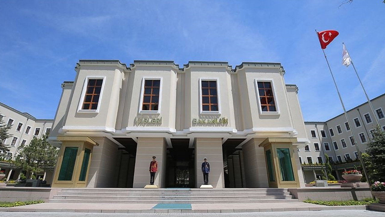 2 bin 764 terörist sınır dışı edildi