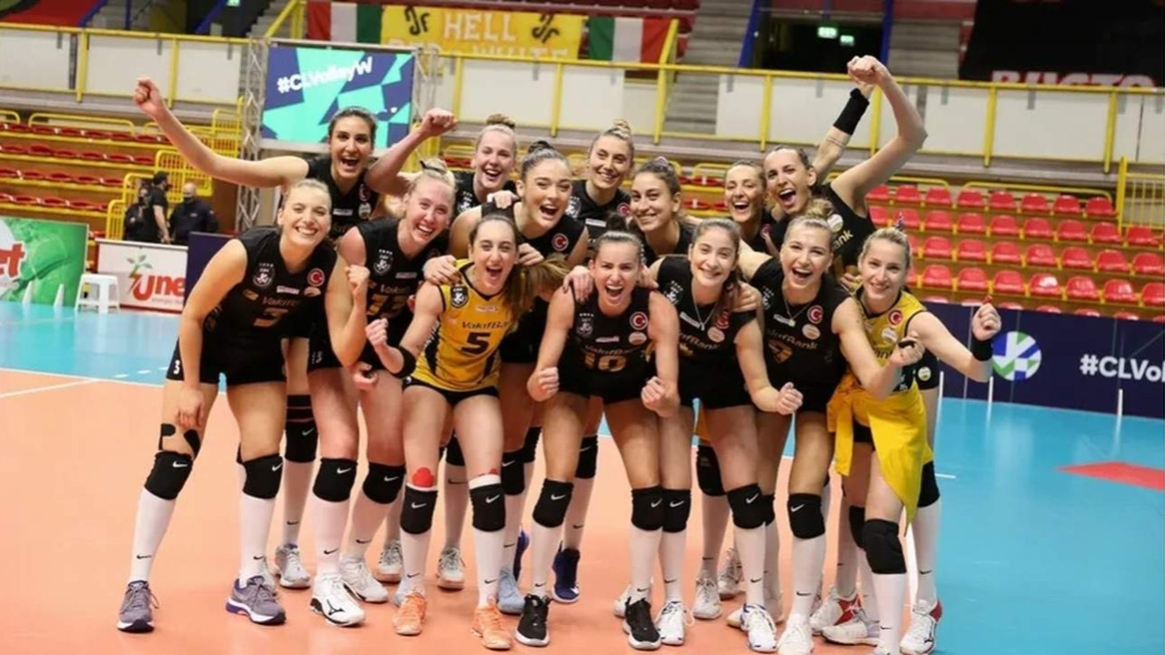 VakıfBank, CEV Şampiyonlar Ligi'nde finale yükseldi