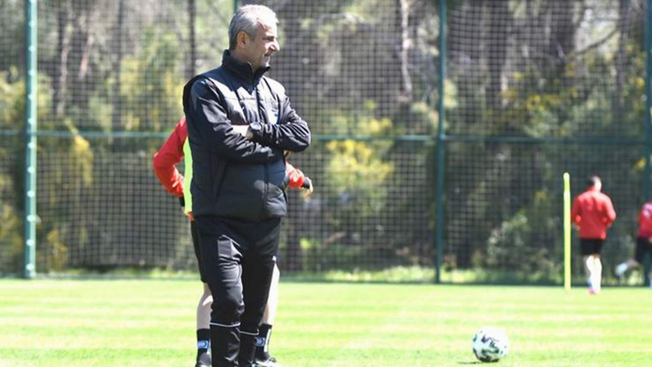 Fenerbahçe'nin yeni teknik direktörü açıklandı