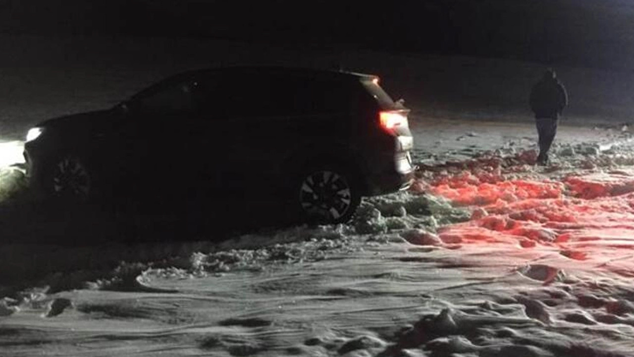 Mersin'de 3,5 saat süren kar esareti
