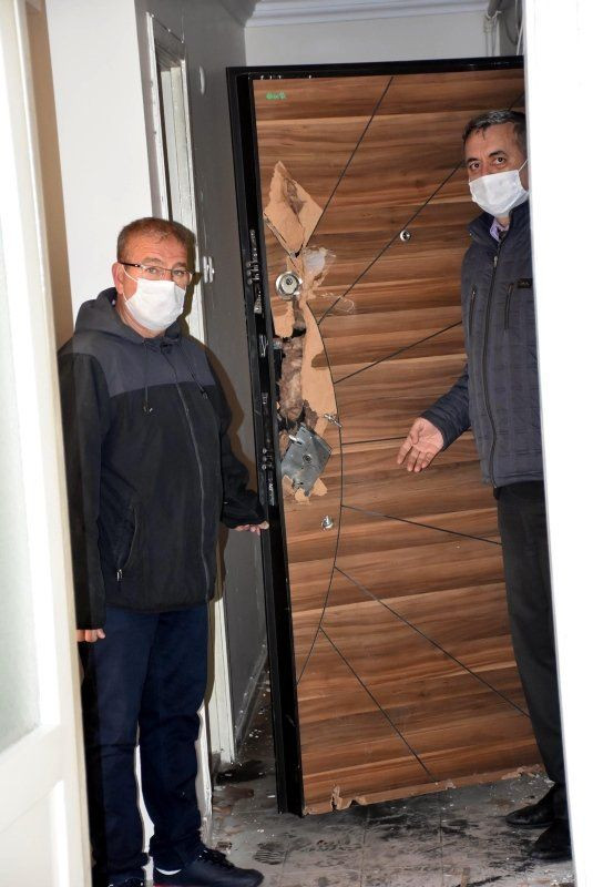 İzmir’de hırsızlar hasarlı evlere dadandı - Resim: 2
