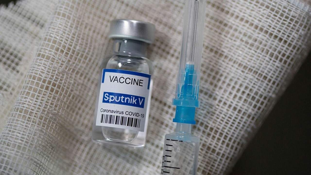 Sputnik V aşısının Türkiye'de kullanımına acil kullanım onayı verildi