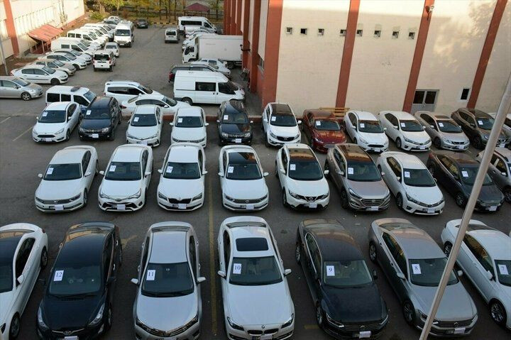 Bakanlık gümrükteki otomobilleri e-ihale ile satışa çıkardı! Hepsi 50 bin liranın altında - Resim: 2