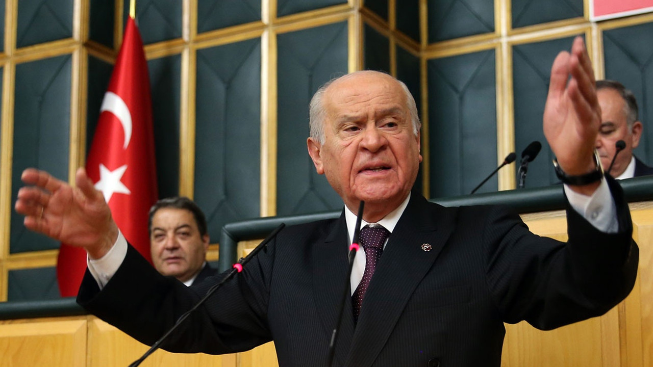 Bahçeli'nin ''AYM'' çıkışına cevap veren AK Partili isimden geri adım