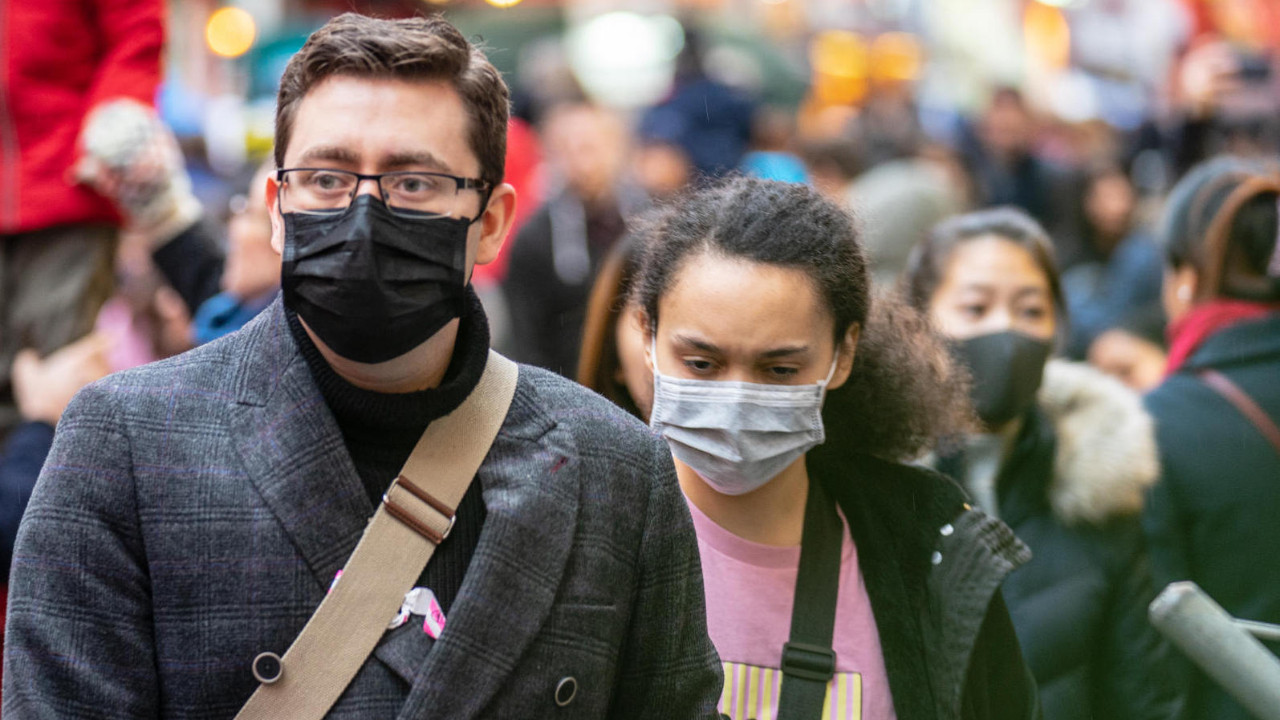 Maskeler için ürküten uyarı: Ölümcül kimyasallar tespit edildi
