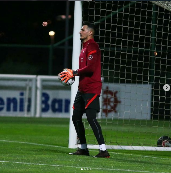 Avrupa devleri Uğurcan Çakır'ın peşinde! - Resim: 4