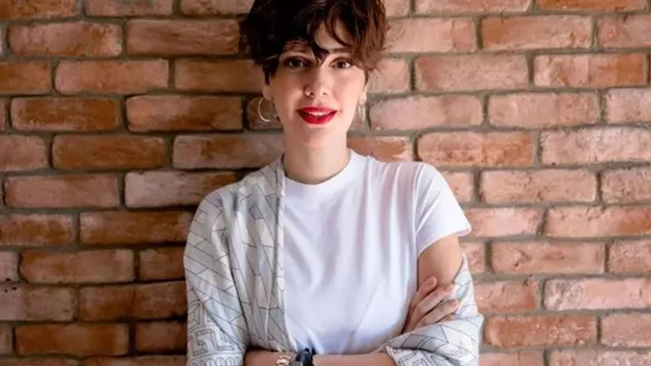 Dizi projesi iptal! Ünlü oyuncudan bebek müjdesi
