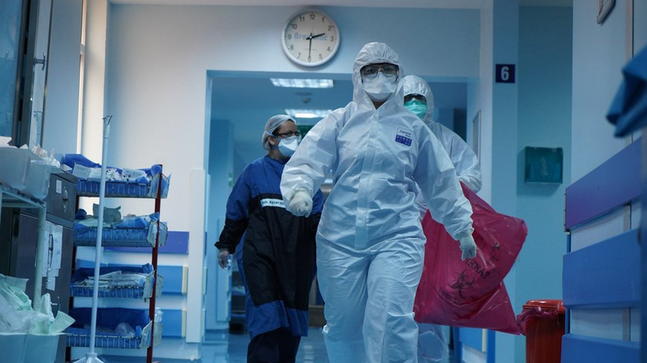 Koronavirüste 18 mutasyon birleşip, yeni bir mutant oluştu!