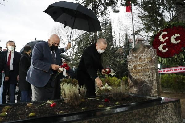 Erdoğan, Türkeş'in mezarını ziyaret etti - Resim: 2