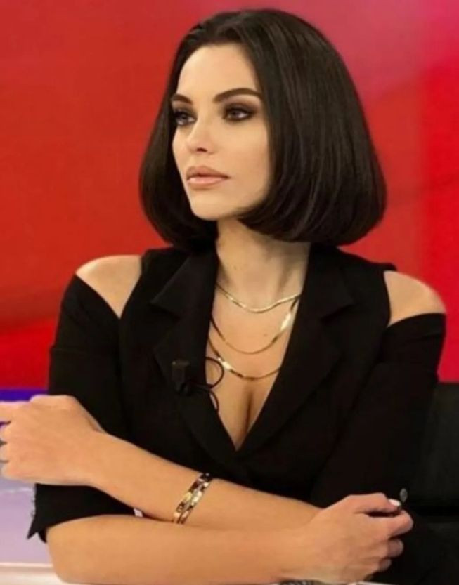 Tuvana Türkay yeni imajıyla olay oldu Haber3