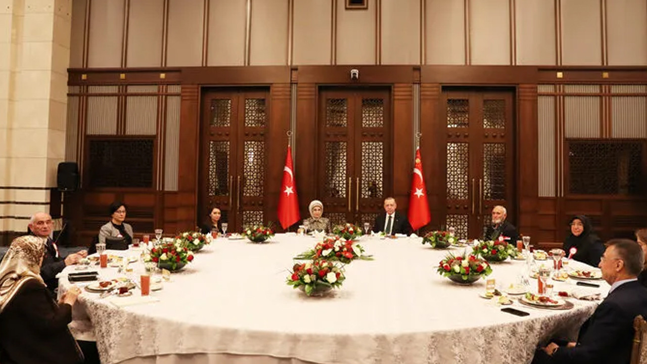 Cumhurbaşkanı Erdoğan şehit aileleriyle iftar yaptı