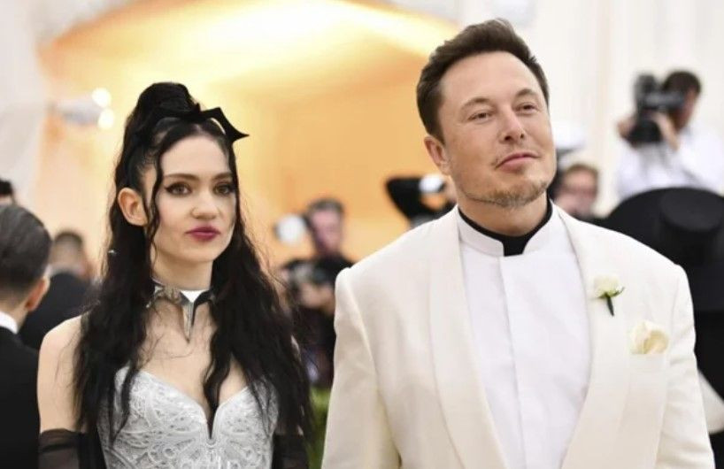 Elon Musk'un sevgilisi Grimes'in sırtını gören şoke oldu - Resim: 2