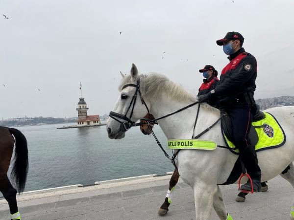 İstanbul'da atlı birlikler sahaya indi