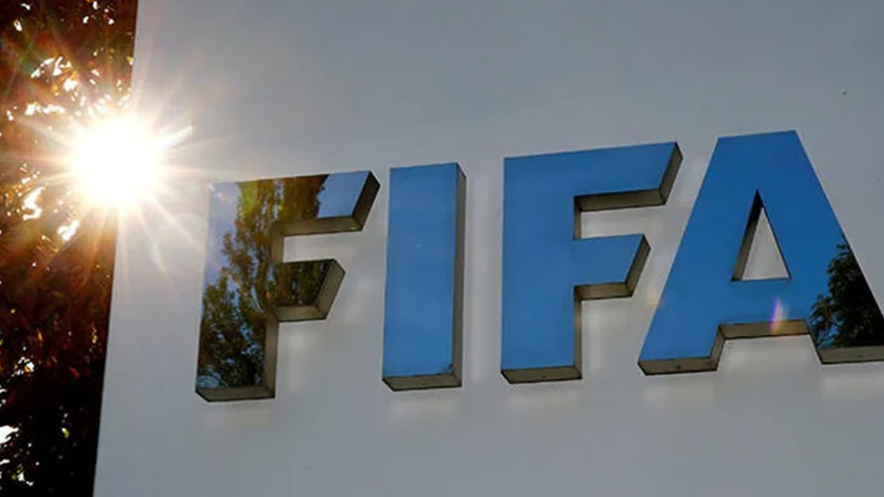 FIFA duyurdu! Tokyo'da Türk hakem görev yapacak!