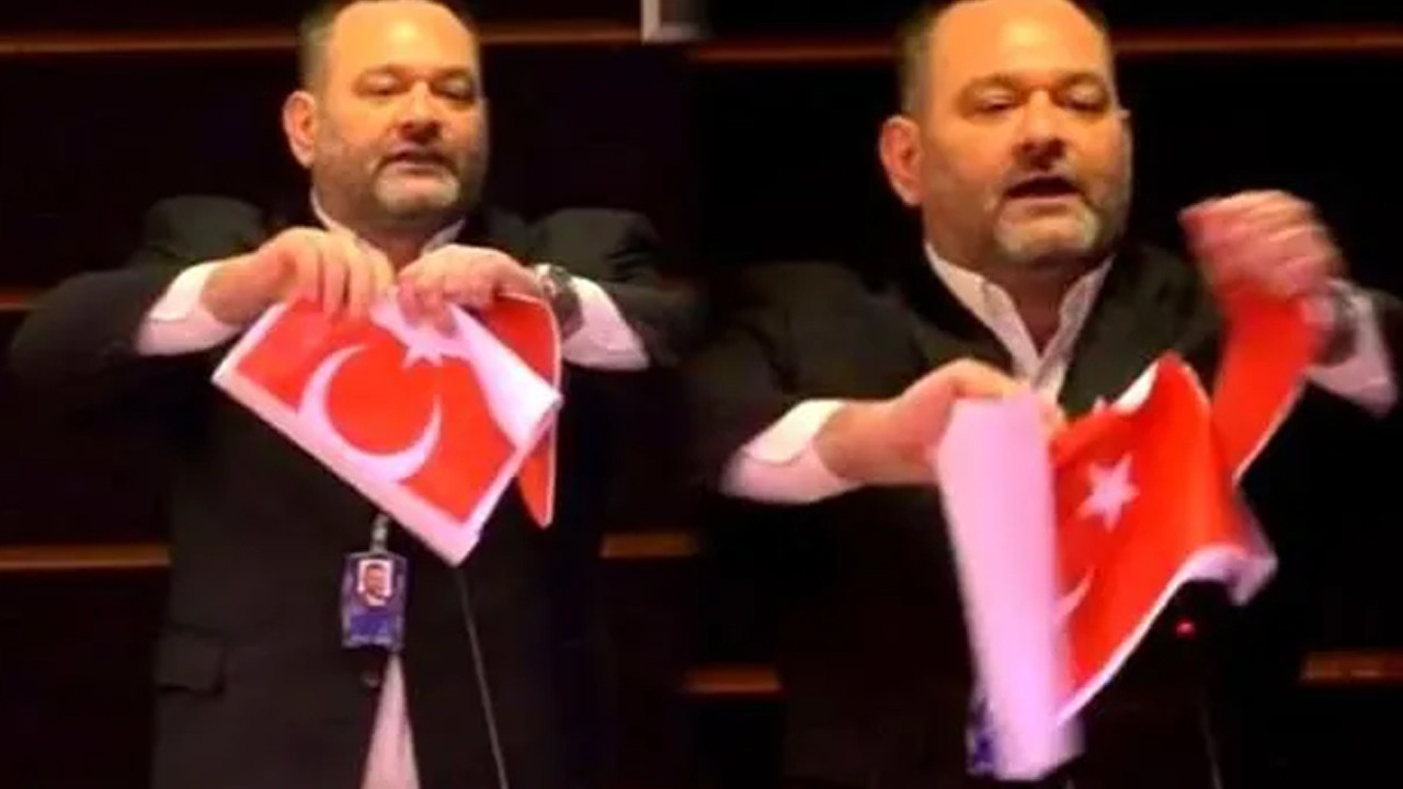 Türk bayrağını yırtan hadsiz vekile ders gibi ceza!
