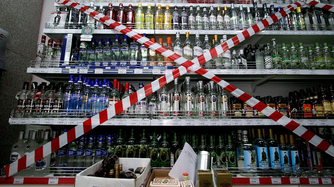 Tam kapanmada alkol satışı yasak mı?