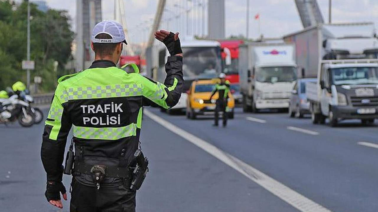 İstanbul'da bu yollar sokağa çıkma yasağında da trafiğe kapatılacak!