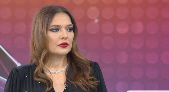 Demet Akalın özür diledi