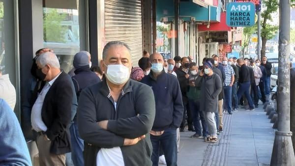 Bu görüntüler İstanbul'dan... Ucuz baklava koronavirüsü unutturdu - Resim: 4