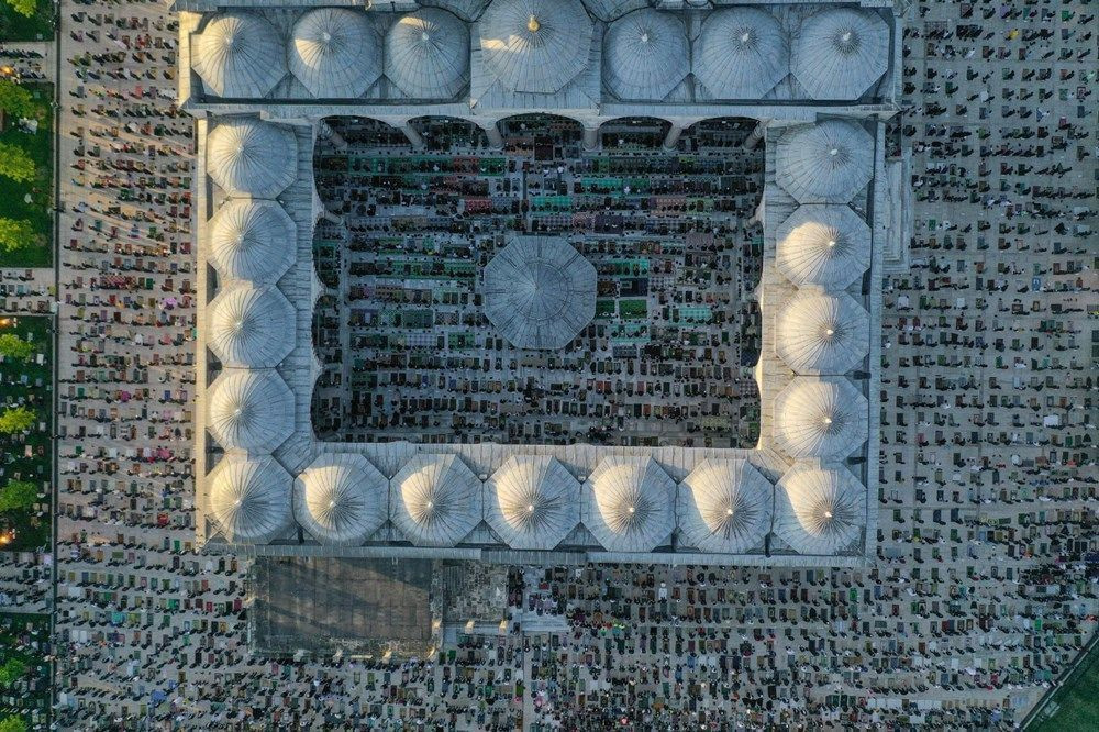 Ayasofya Camii'nde ilk bayram namazı - Resim: 4