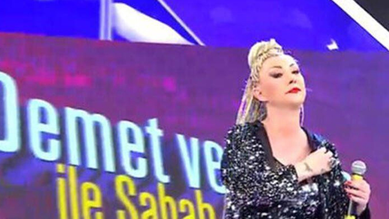 Şarkıcı Güllü canlı yayında isyan etti