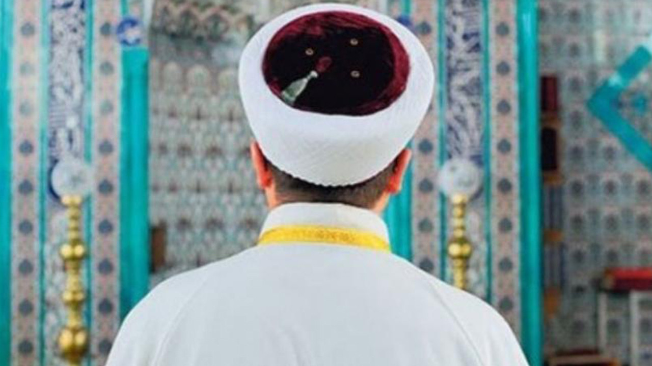 ''Aşı haram'' diyen imam açığa alındı