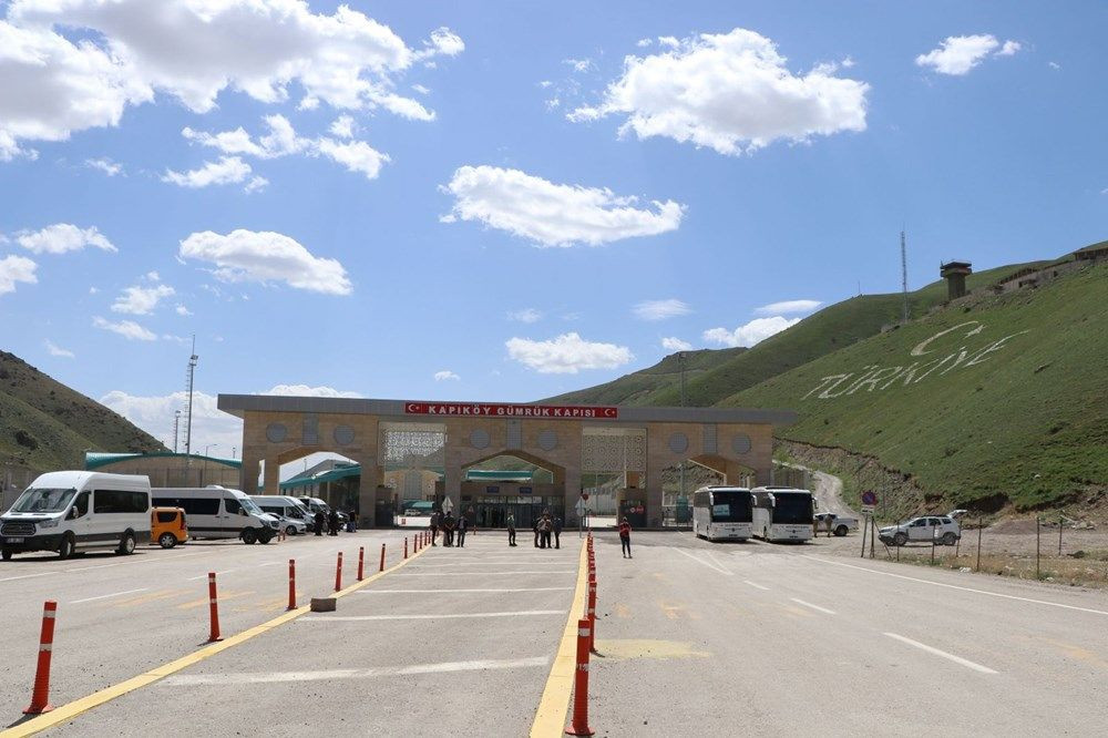 17 Mayıs'ta yeniden açılan gümrük kapısından gelen yok - Resim: 1