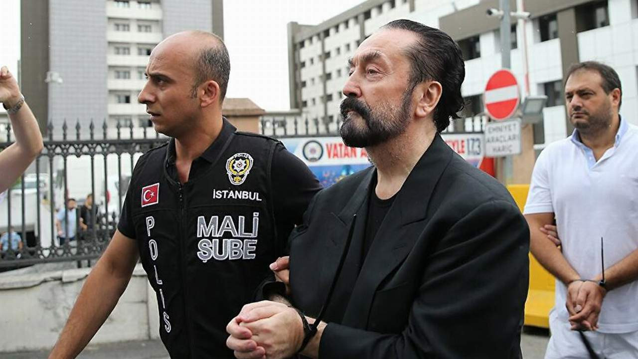 TMSF Adnan Oktar'ın kayıp altınlarının peşinde