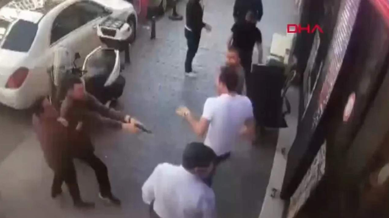 İstanbul'da polis yelekli soygun girişimi