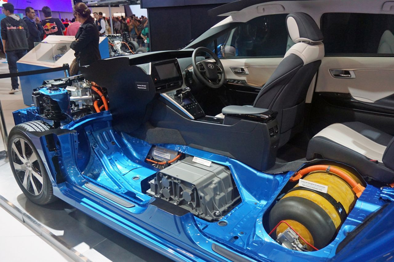 Hidrojen yakıtı ile çalışan otomobil Aurus ortaya çıktı - Resim: 1