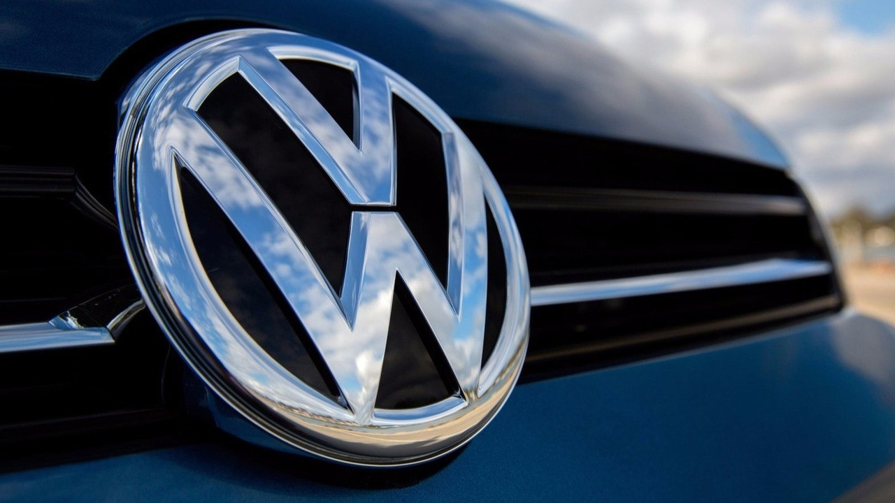 Otomotiv sektörünü allak bullak edecek açıklama VW'den geldi!